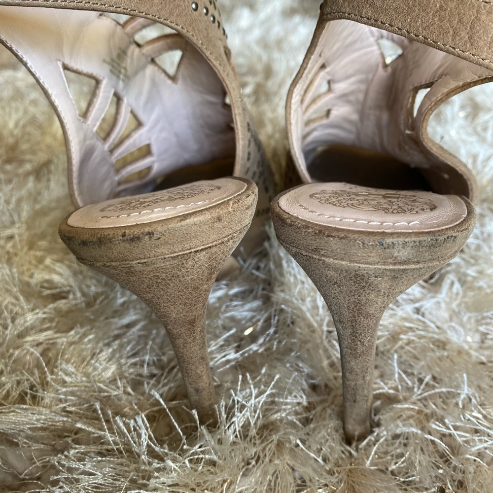 Platforms - Picture 3 of 3